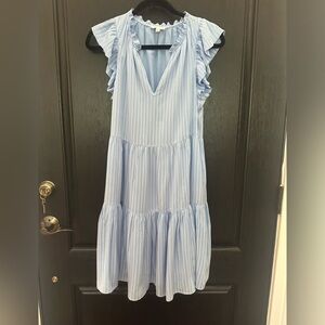 a love a, V neck, Popover, tiered dress, lined, good pre-owned condition
